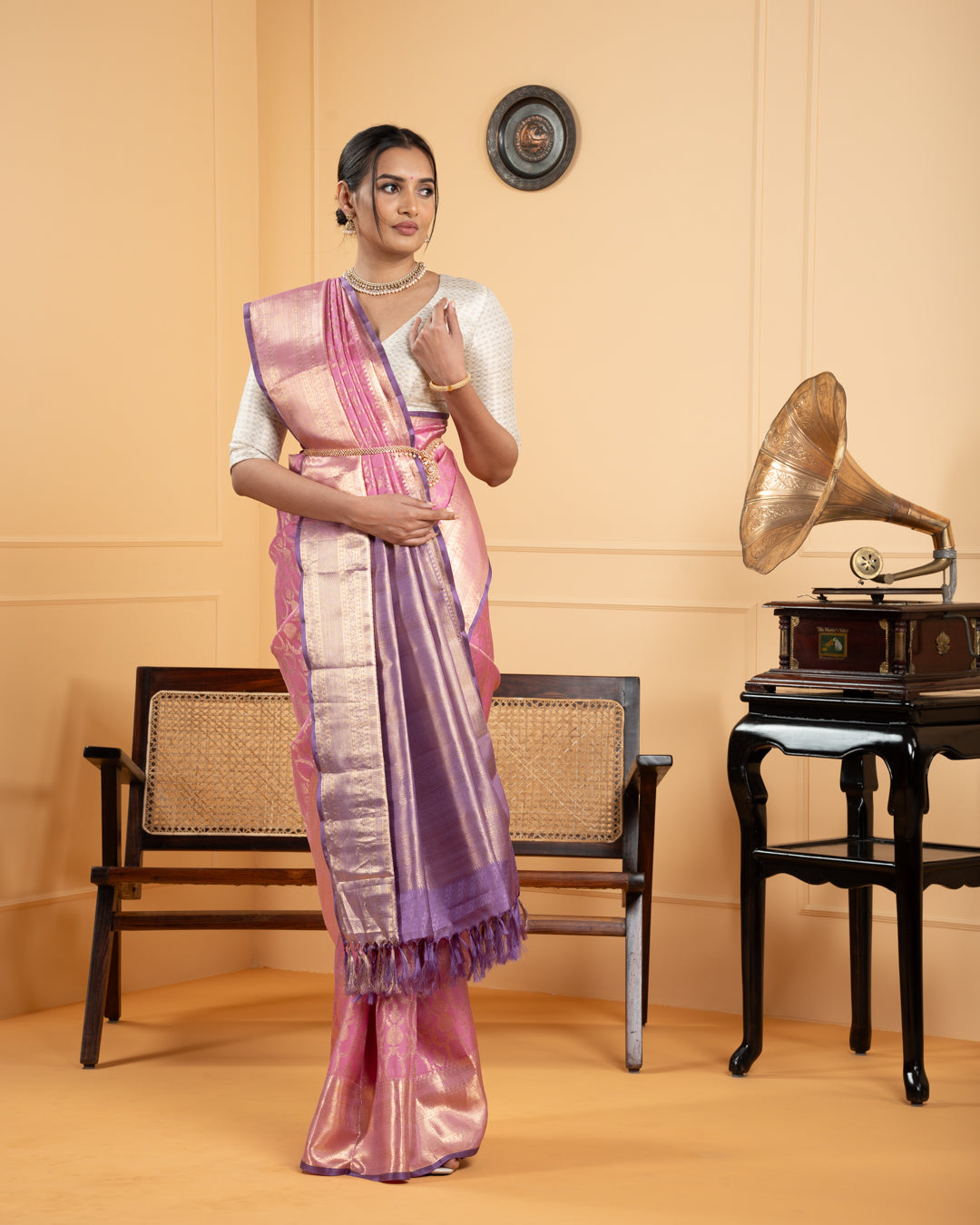 Kanjeevaram Silk Sarees - Buy Pure Kanchipuram Silk Saris