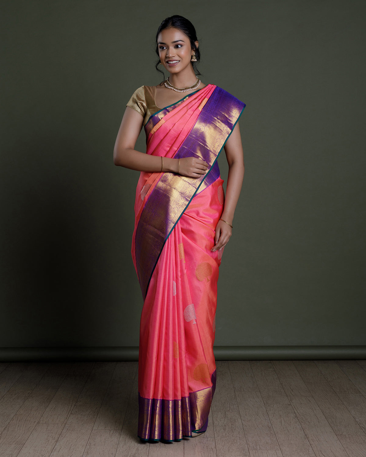 Classic Violet & Pastel Pink 2gm Zari Elegance Kanchipuram Handloom Si –  Capell Haute Couture